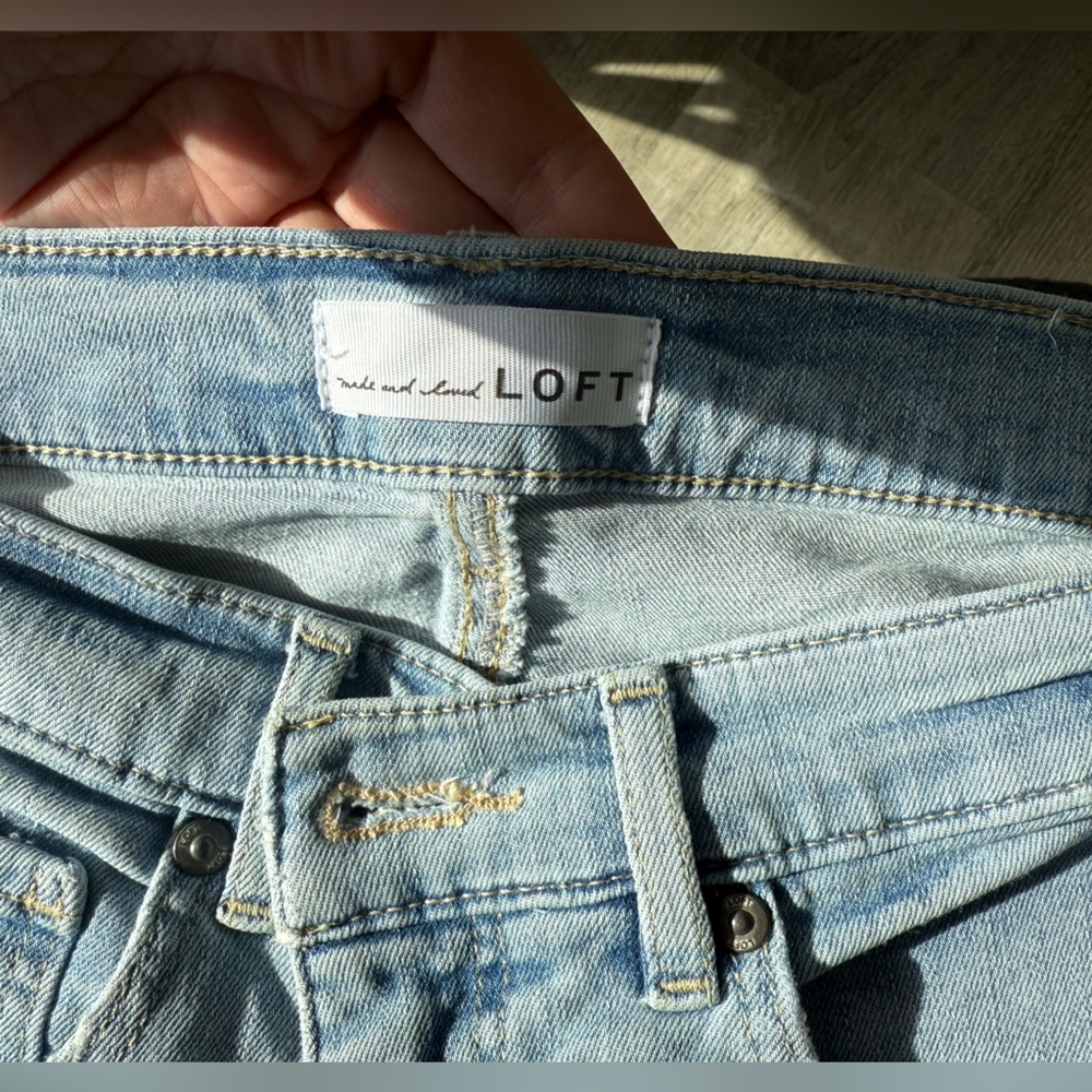 LOFT ankle skinny jeans
